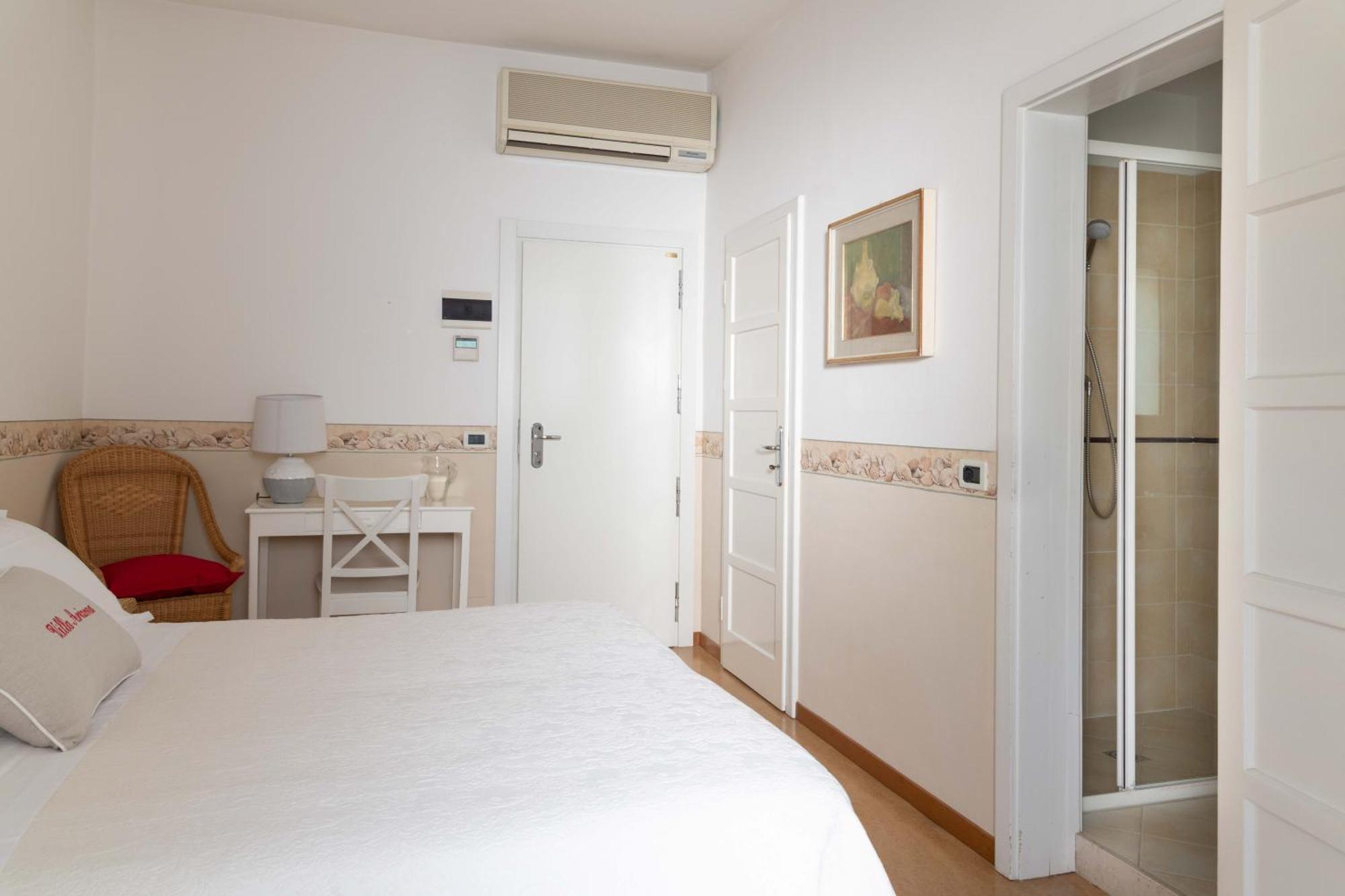 Villa Arizona Milano Marittima Exterior foto